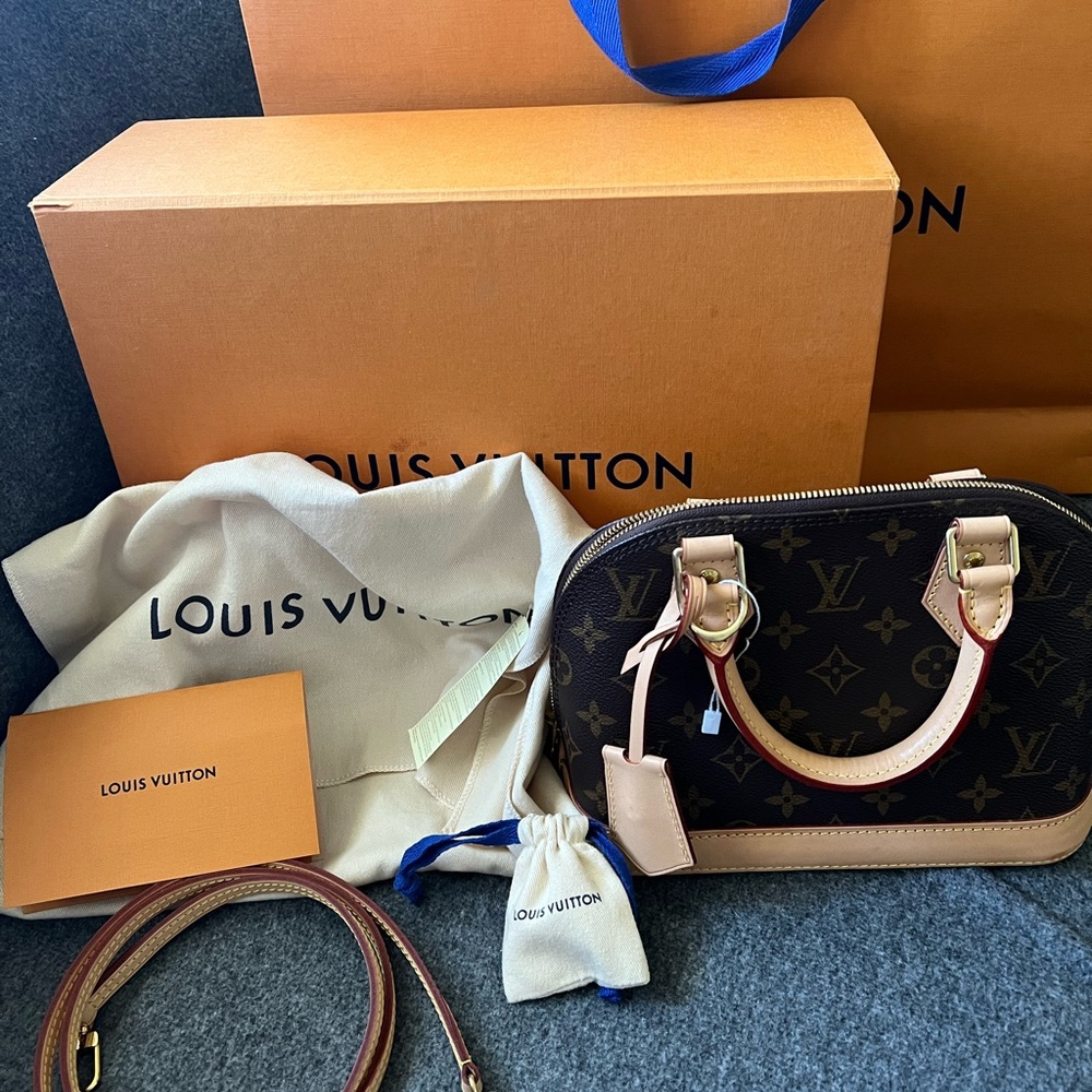 Authentic 💯❤️‼️ Brandnew Bb Alma Louis Vuitton💯